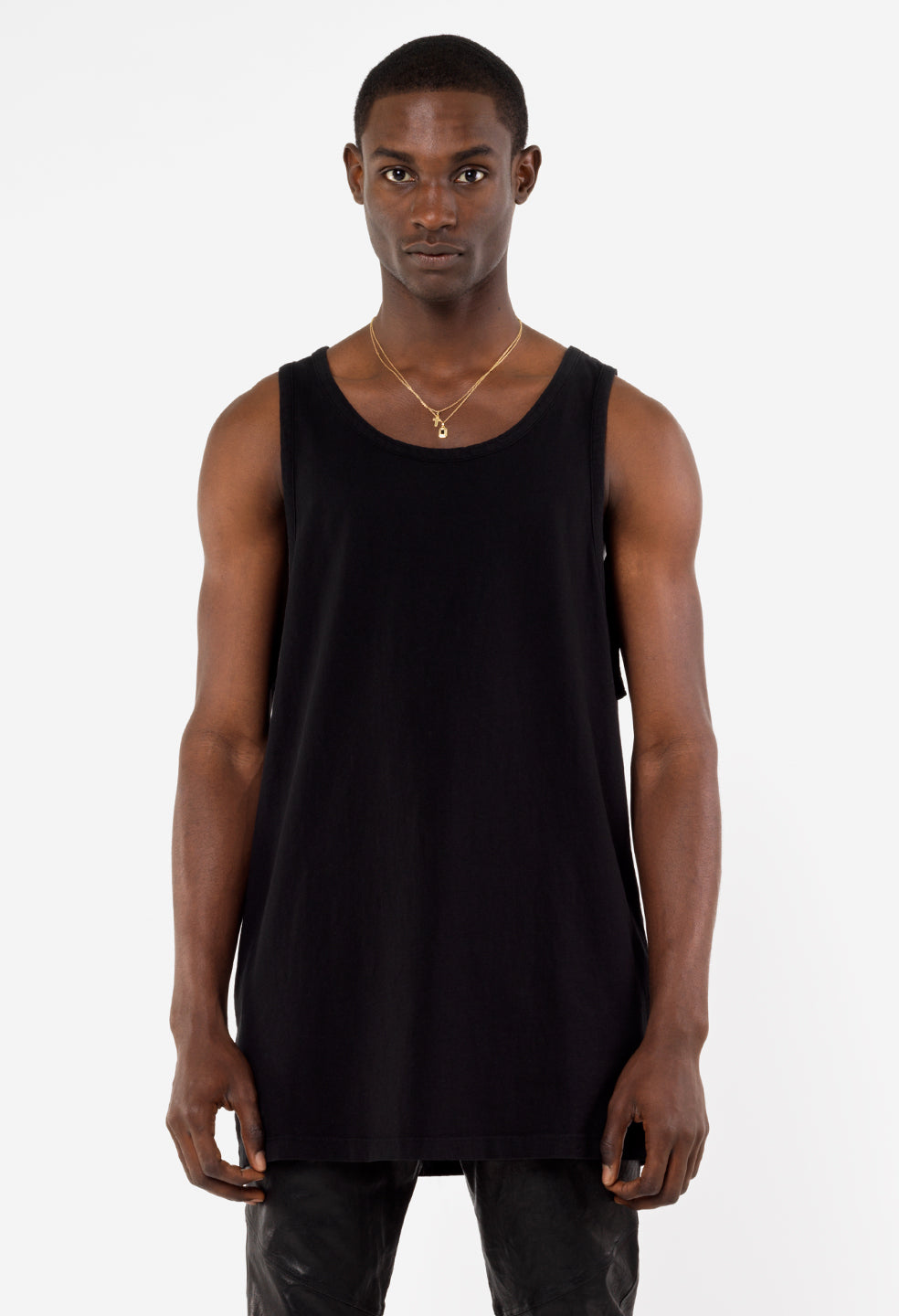 black muscle singlet